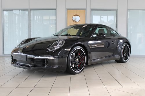 2012/12 Porsche 911 (991) 3.8 C2S PDK Coupe In vendita