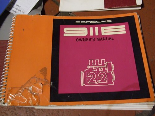 1970 911E  2.2 ORIGINAL HANDBOOK AND FOLDER REG HYG 911J  RHD SOLD