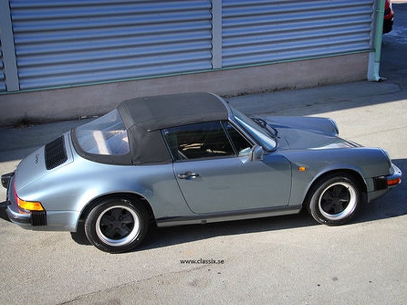 Porsche 911 Carrera Convertible with 85.000km