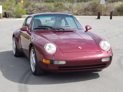 1996 Immaculately maintained Porsche 993 Carrera SOLD