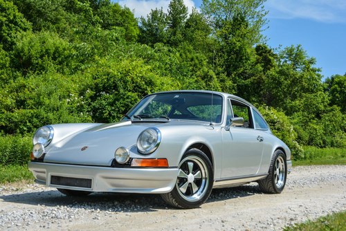 1973 Porsche 911 T Coupe - Hot Rod Silver 5 speed 29k miles For Sale
