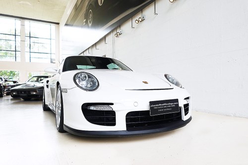 2009 AUS del., totally original as new 997 GT2 Clubsport SOLD