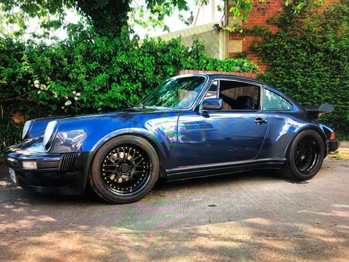 1982 911 sc prussian blue turbo body. For Sale