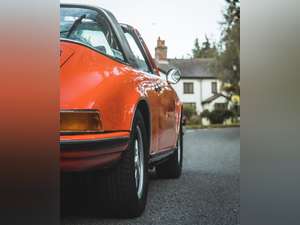 Porsche 911 S Rhd 2.4 Targa 1973, Gorgeous example and rare. For Sale (picture 9 of 10)