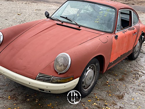 Porsche 911 FIRST PRODUCTION 1965R MATCHING Doctor Classic For Sale