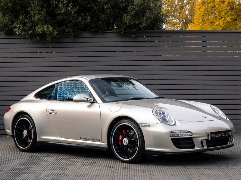 PORSCHE 911 (997) CARRERA 4 GTS COUPE PDK, 2012 (SUNROOF)
