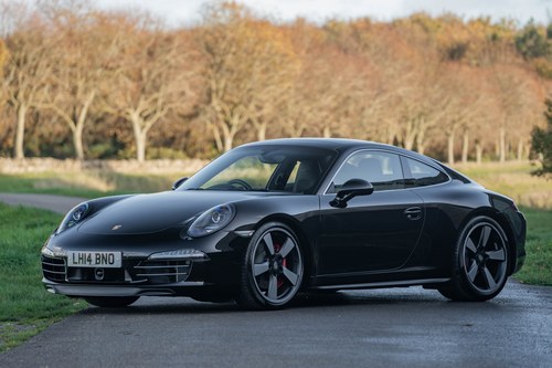 2014 Porsche 911 (991.1) 50th Anniversary - Powerkit, 2,600 miles VENDUTO