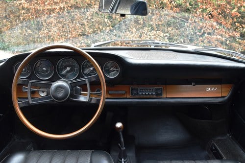 1966 Porsche 911 - 8