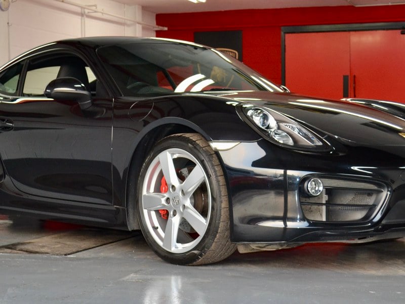 Low mileage full history, lovely condition.