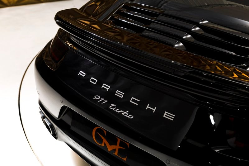 2015 Porsche 911 - 4
