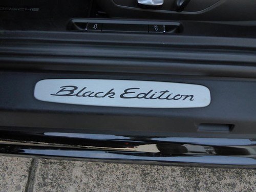 Black Edition, As good as new Porsche 991 Carrera 2 - 2016 For Sale