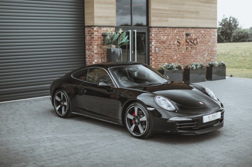 Porsche 911 (991 50th Anniversary Edition) 2014 SOLD