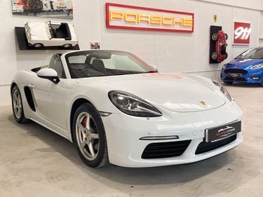 Picture of 2017 Porsche 718 Boxster S 2.5L White - Superbly presented - For Sale