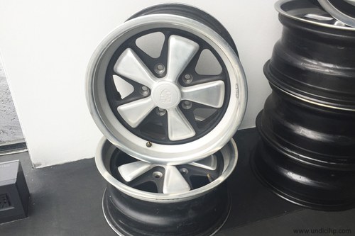Fuchs Wheels for 911 2.7 Carrera 1976 In vendita