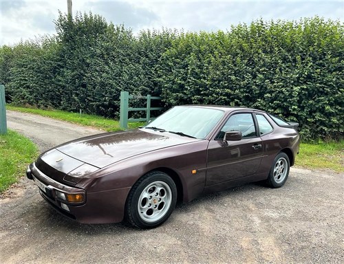 1985 PORSCHE 944 COUPE - to be auctioned 8th October For Sale by Auction