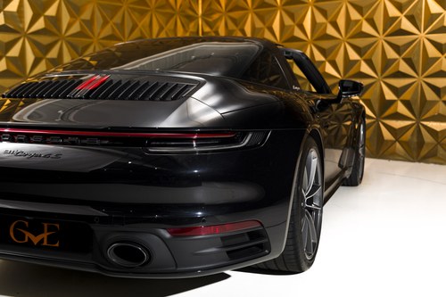 2021 Porsche 911 - 5