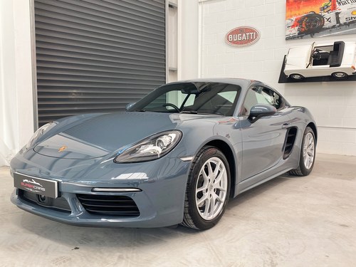 2017 Porsche 718 Cayman 2.0 PDK - Immaculate condition For Sale