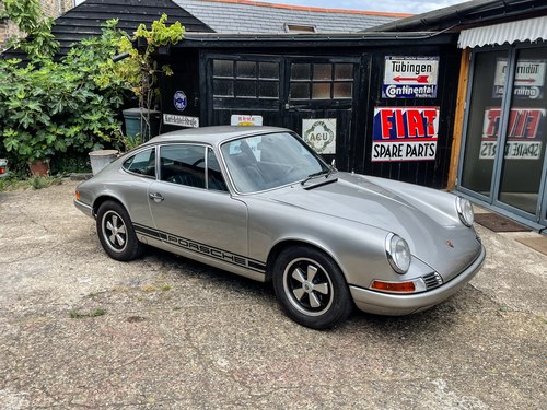 1970 911T 2.2 Coupe Matching numbers SOLD