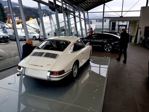 1966 Porsche 911 - 2