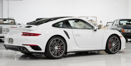 2018 Porsche 911 - 3