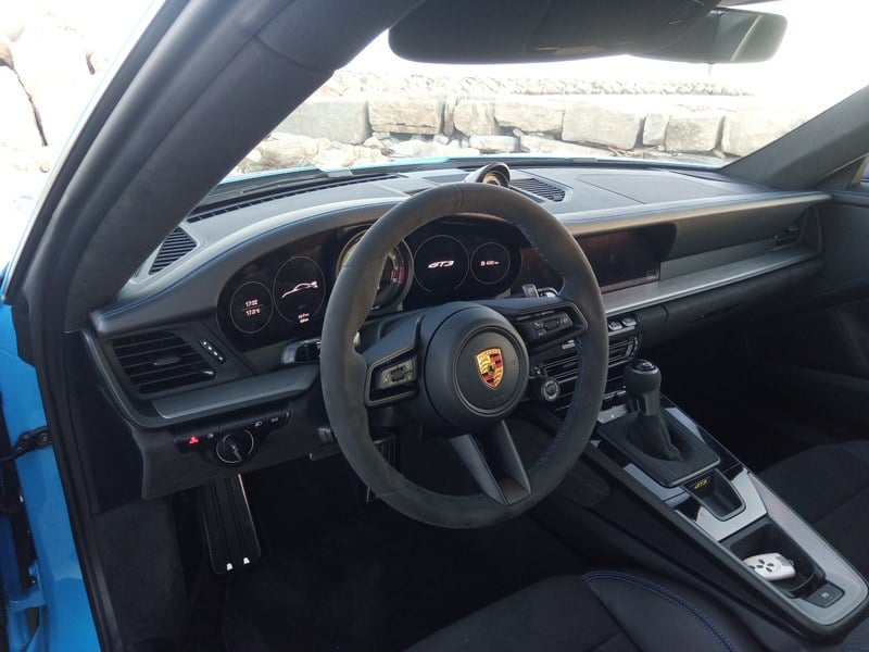 2022 Porsche 911 - 4