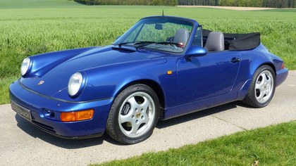 Porsche 911 Carrera 4 - the fast Convertible with 4wd