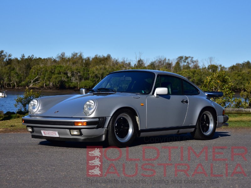 1988 Porsche 911 Carrera 3.2 Coupe
