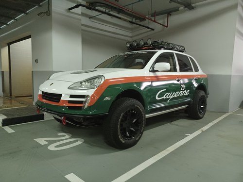 2009 Porsche Cayenne S 4.8L V8 - Resto-Mod 20th Anniversary