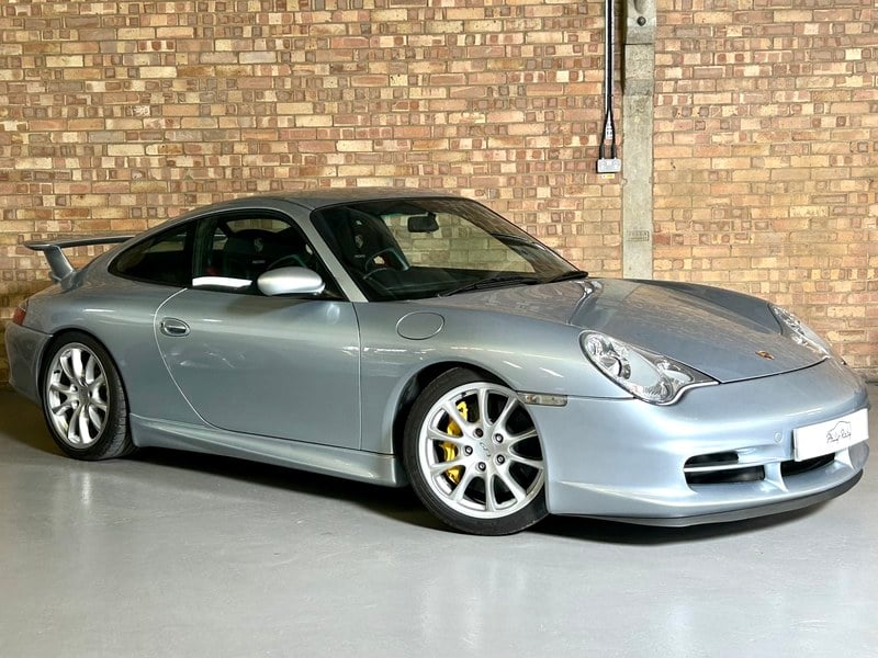 Porsche 996 GT3 Clubsport. Low mileage, stunning