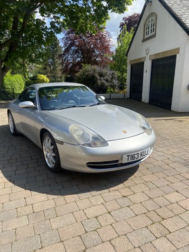 1999 Porsche 911 Carrera 4