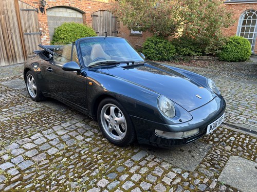 1995 Porsche 911 Carrera 4 Cabriolet
