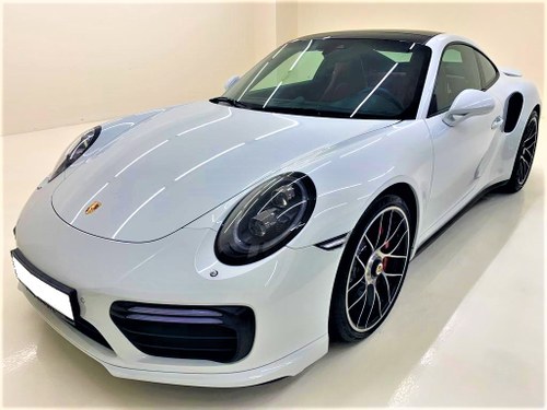 2018 Porsche 911 (991.2) Turbo