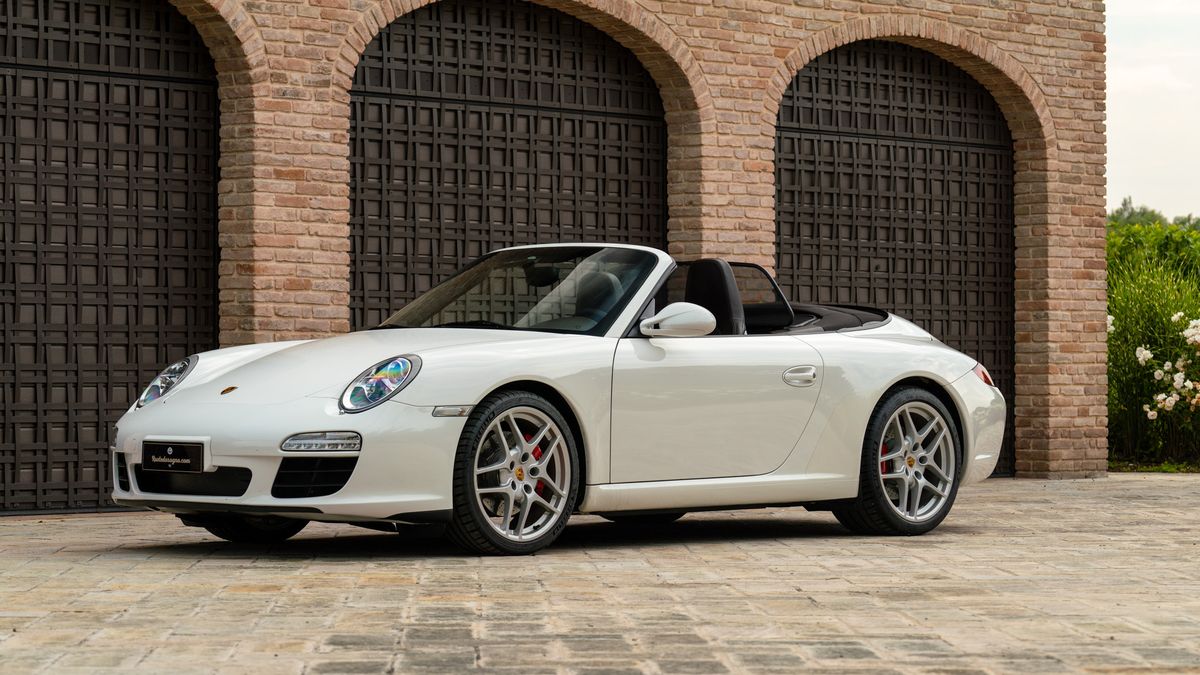 2010 Porsche 997.2 in Italy For Sale Car & Classic