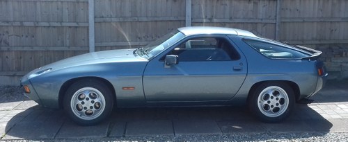 1984 Porsche 928 S Auto