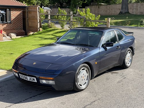 1988 Porsche 944 Turbo