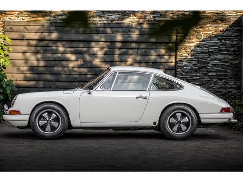 1967 Porsche 911 - 5