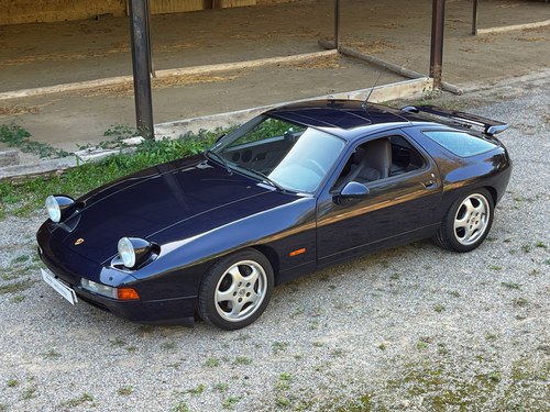 1993 Porsche 928 - 2