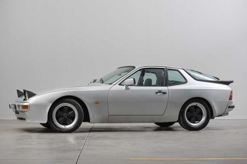 1982 Porsche 944 - 2