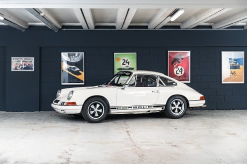 1968 Porsche 911 - 2