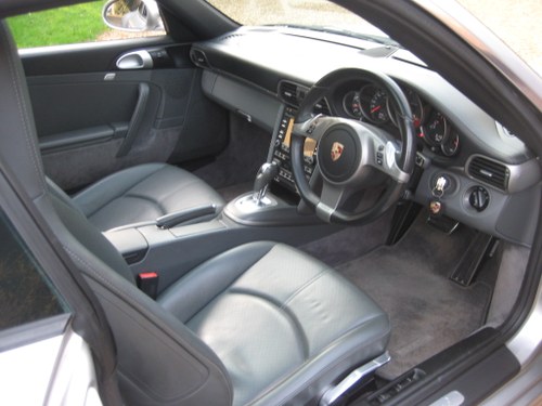 2010 Porsche 911 - 5