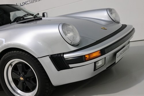 1989 Porsche 911 - 9