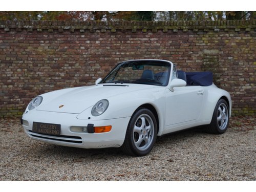 1995 Porsche 993 Carrera 2 Convertible ONLY 23000 MILES! PRICE IN For Sale