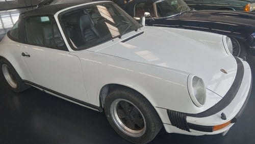 1976 Porsche 911 - 3