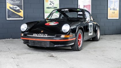 PORSCHE 911 "2.8L" RS By Louis Meznarie