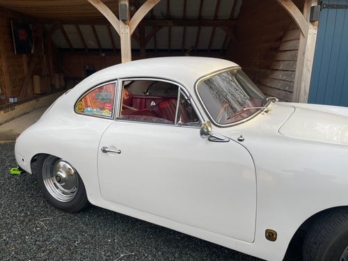 1961 Porsche 356 - 5