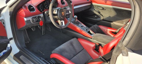 2020 Porsche Boxster - 9