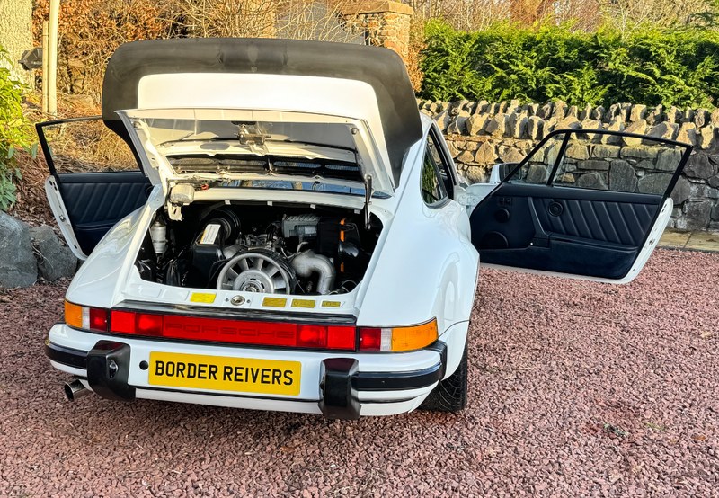 1988 Porsche 911 - 4