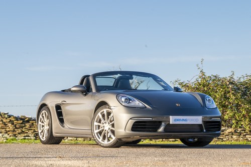 2016 Porsche 718 Boxster T