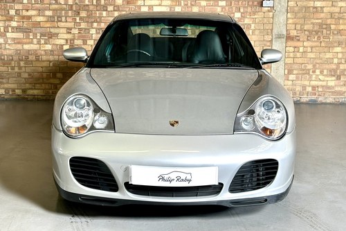 2002 Porsche 911 - 3