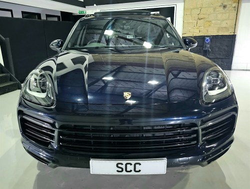 2020 Porsche Cayenne - 2